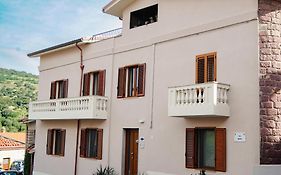 Arcu De Chelu - Guest House